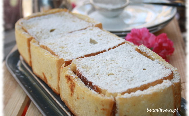 Szarlotka w chlebie