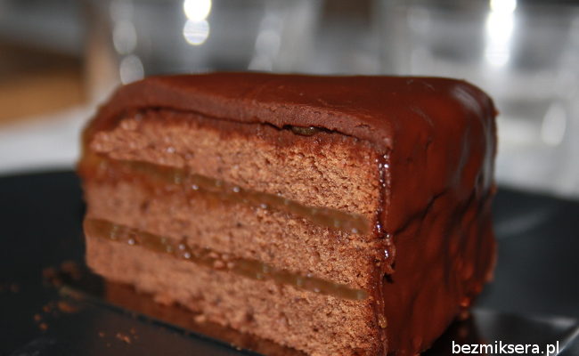 tort Sachera